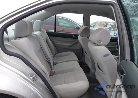 2001 Volkswagen Jetta Gls z USA, uszkodzony, nr VIN 3VWSK69M71M219318